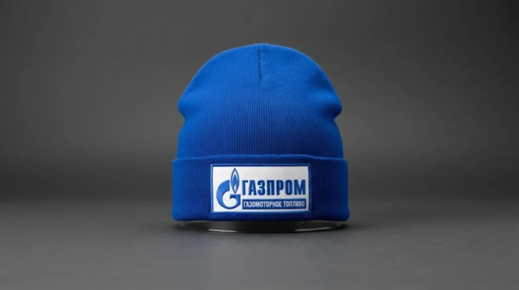 Вышивка на шапках